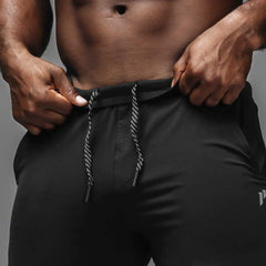 Core Performance Tapered Pant